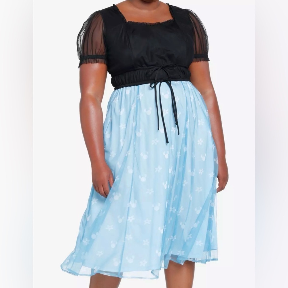 NWT Disney x Her Universe Blue Minnie Dress XS